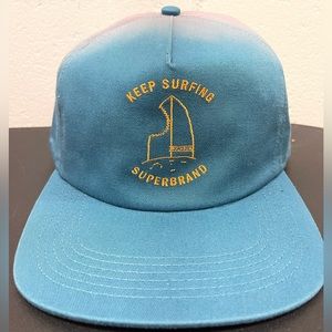 SUPERbrand Bite Hat